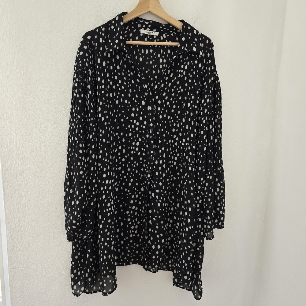 Quintessential Black White Spot Button Blouse Top Plus Size 3X